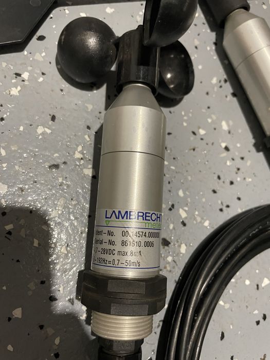 Lambrechtr, profesjonalny elektroniczny czujnik siły wiatru