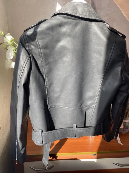 Куртка з екошкіри