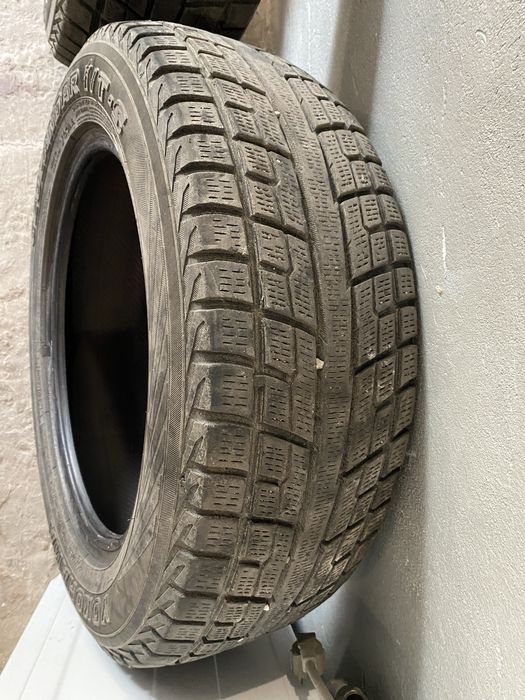 Шины yokohama 225/60 R17 износ 50%
