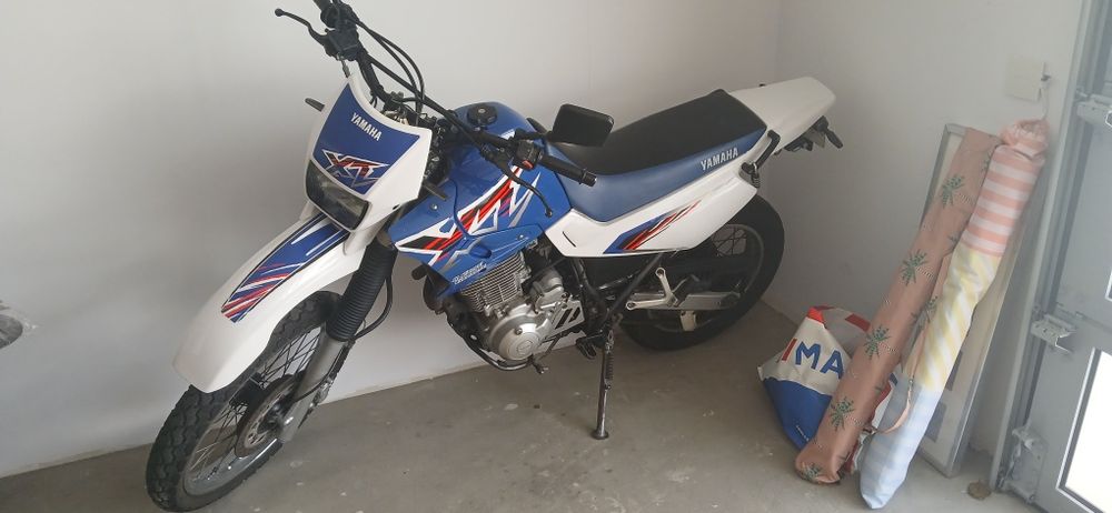 YAMAHA XT600 pouco uso