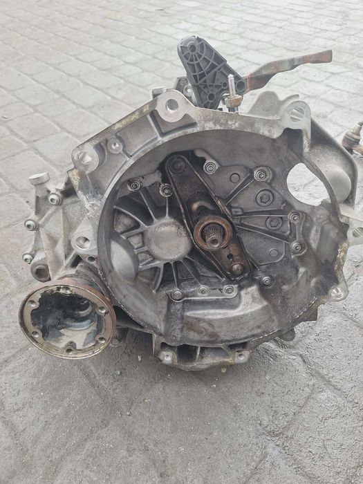Skrzynia biegów Skoda Octawia 2 1.6 FSI 5 Biegów gwarancja