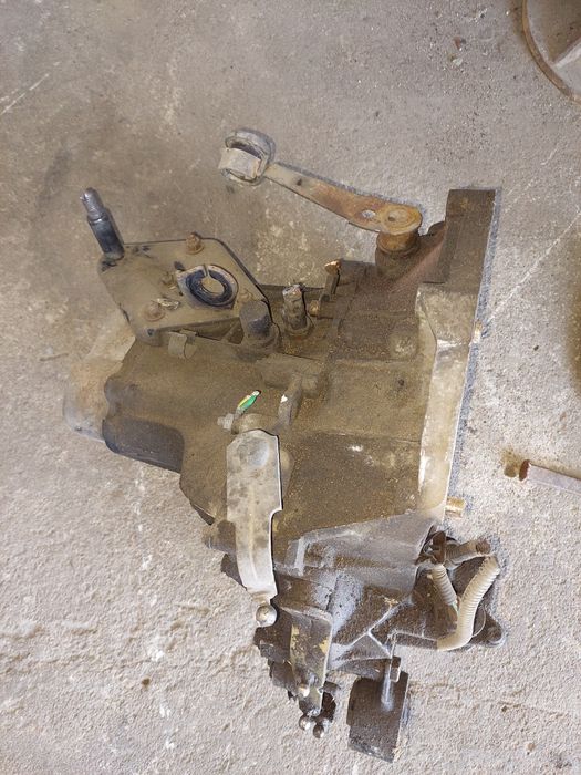 Caixa de velocidades peugeot 106 1.1
