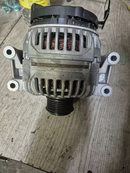 Bosch 12V  Alternator