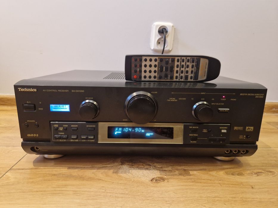 Amplituner technics sa dx 1050 + orginalny pilot