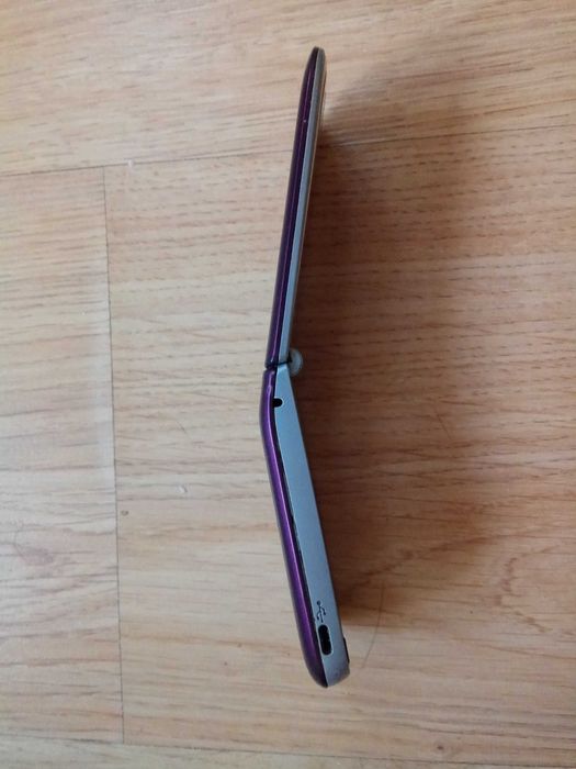 У гарному стані якісний телефон Nokia Nokia 3710 fold жабка