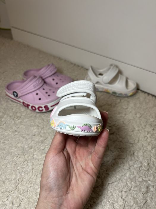 Крокси з відкритим носком George