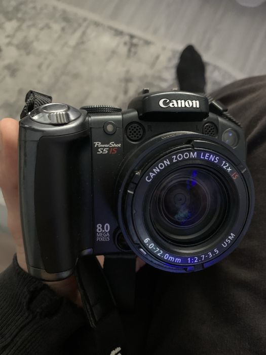 фотоапарат Canon