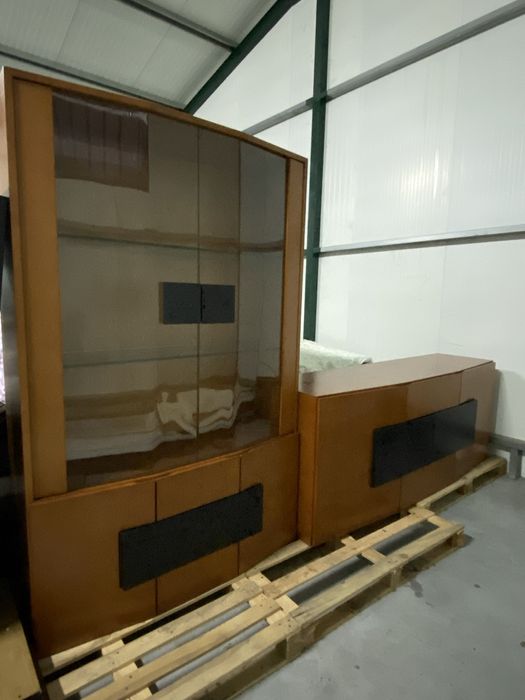 Mobilia de Sala Completa - Madeira de Cerejeira