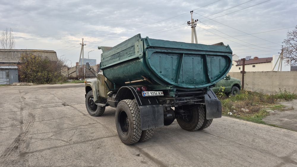 Продам Зіл 130 самосвал