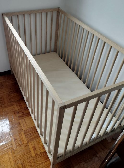 Cama/berço para criança
