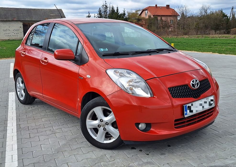 Toyota Yaris 1.4 d4d (Keyless, Climatronic., Alu)