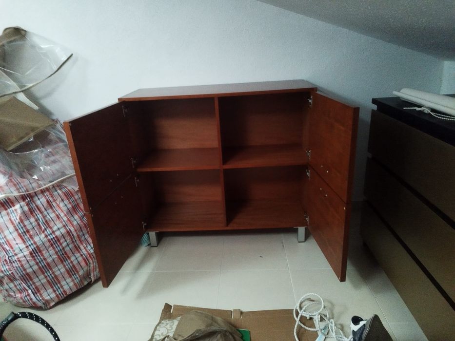 Moveis,  Comodas e Roupeiros