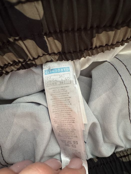 Літні шорти. Легкі шорти.