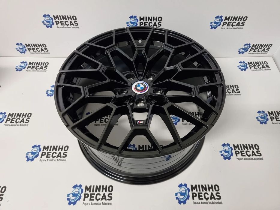 Jantes BMW Novo M4 CSL 827M em 19 Preto Brilho (5x120)
