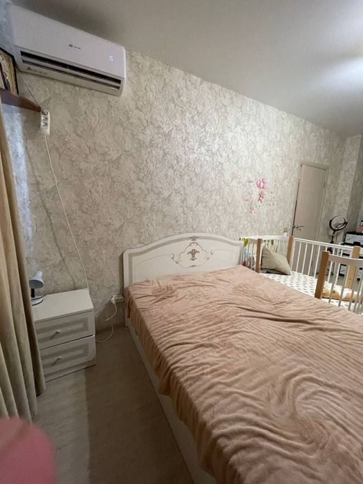 Продам 1-комн квартиру на среднем этаже ЖМ 7 Небо / рядом 7км и Артвиль