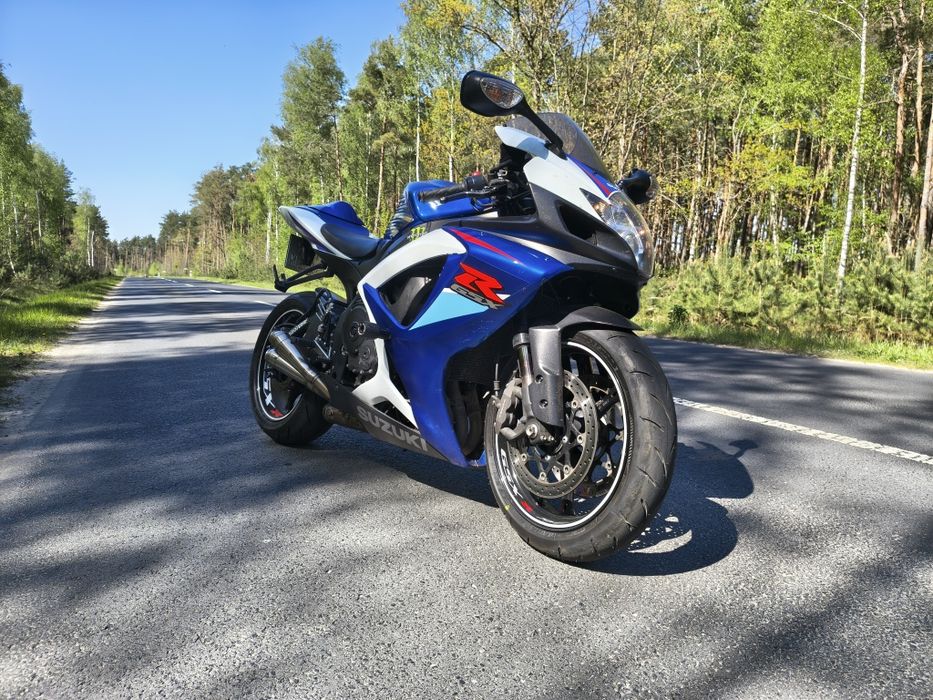 Suzuki GSX - R 750 K7