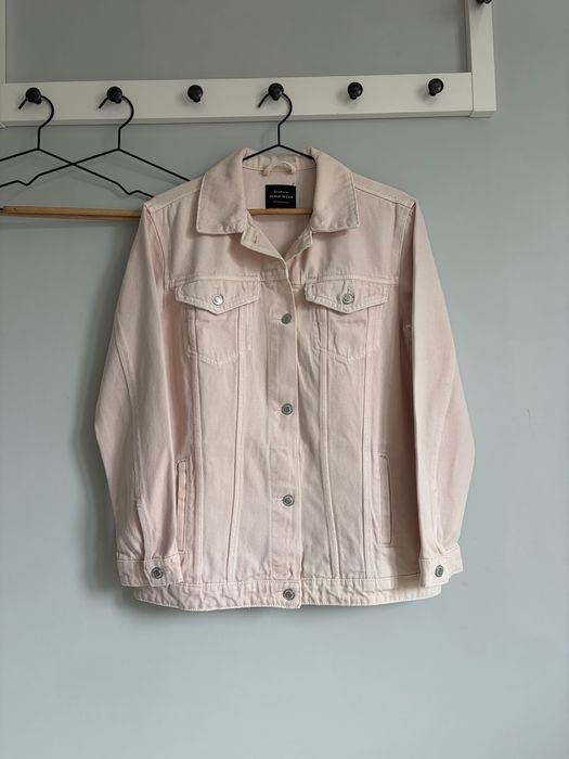 Dłuższa różowa letnia kurtka dżinsowa jeans, Denim Wear, Stradivarius
