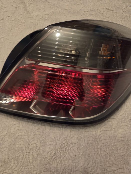 Farolins Originais Traseiros Opel Astra H GTC