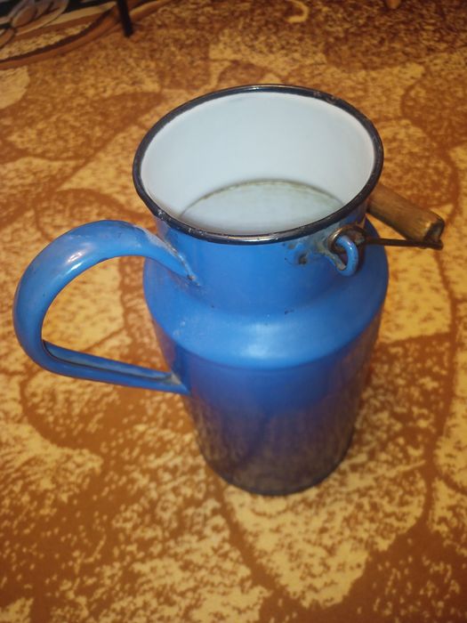 Kanka emaliowana 4l niebieska PRL