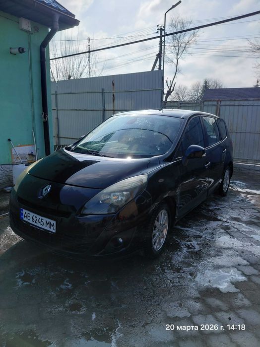 Рено гранд сценик