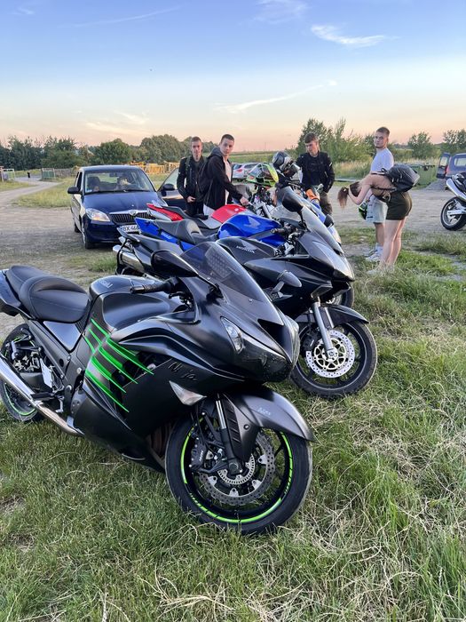 Kawasaki ZZR14H в гарному стані