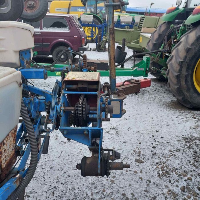 Продам  сівалку  СПН-8