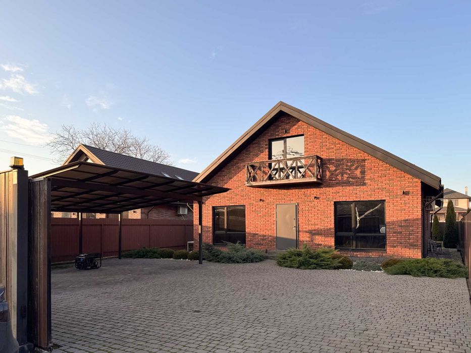 Будинок з ремонтом на 160 м2, 6 соток + відео. Від власника.