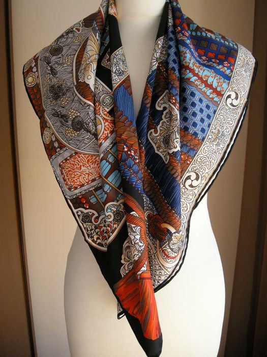 Apaszka hermes twill sil 90/90