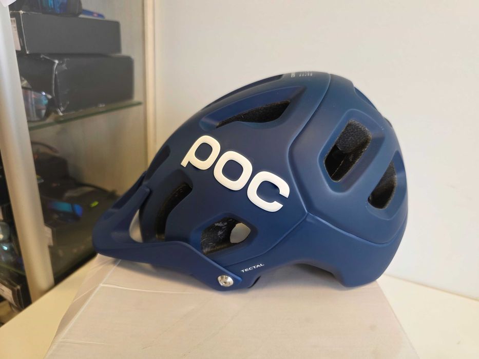 Шолом для велосипеда велошолом MTB POC Tectal і Race Mips різні