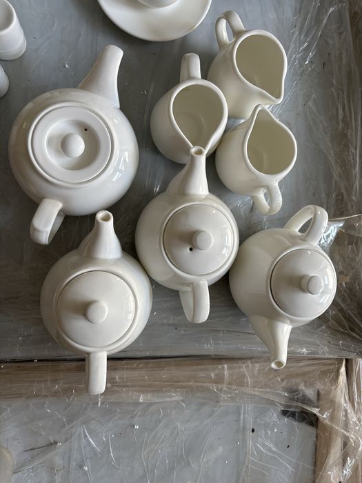 Чашки з блюдцем Wilmax