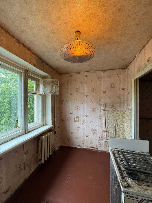 Продам 2-комнатную квартиру, ул. Высоковольтная, 8, Гагарина