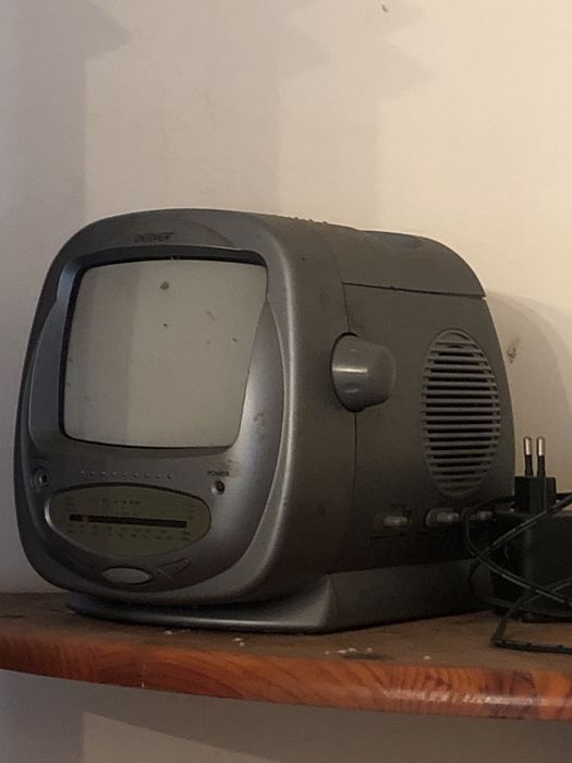 Mini TV - radio antiga