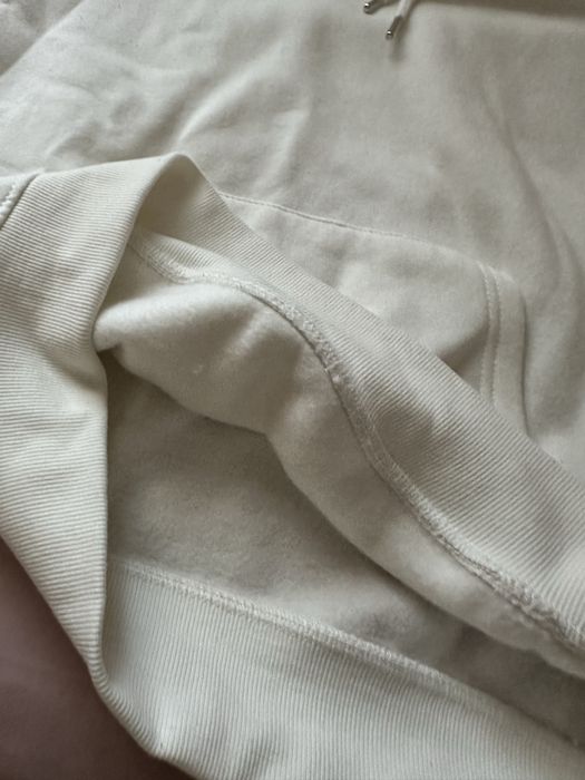 Sweat branca com pelo