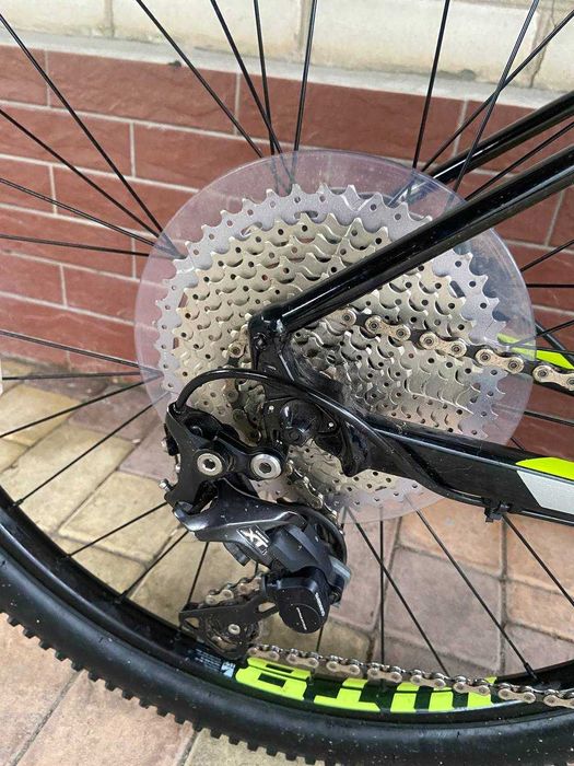 Топовий велосипед Cannondale каннондеил  Trail Two 27,5 RockShox Judy