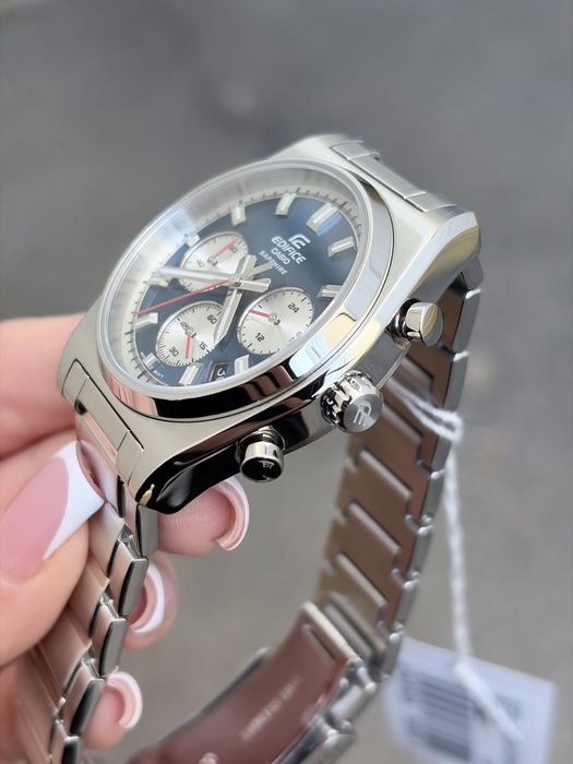 Чоловічий годинник CASIO EDIFICE EFB-730D-2AV.
