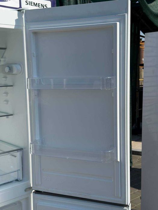Холодильник б/в Whirlpool 339л, гарантія 6міс, #07957