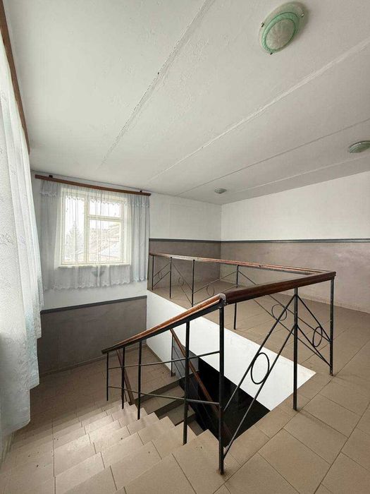 Прподаж кмерційного приміщення