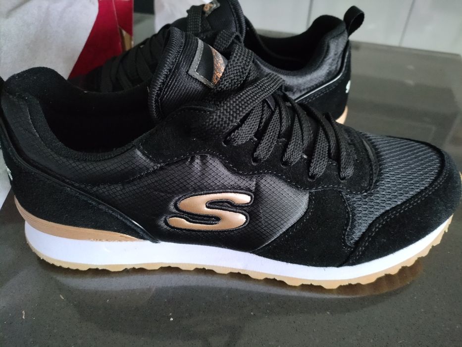 Sapatilhas Skechers NOVAS