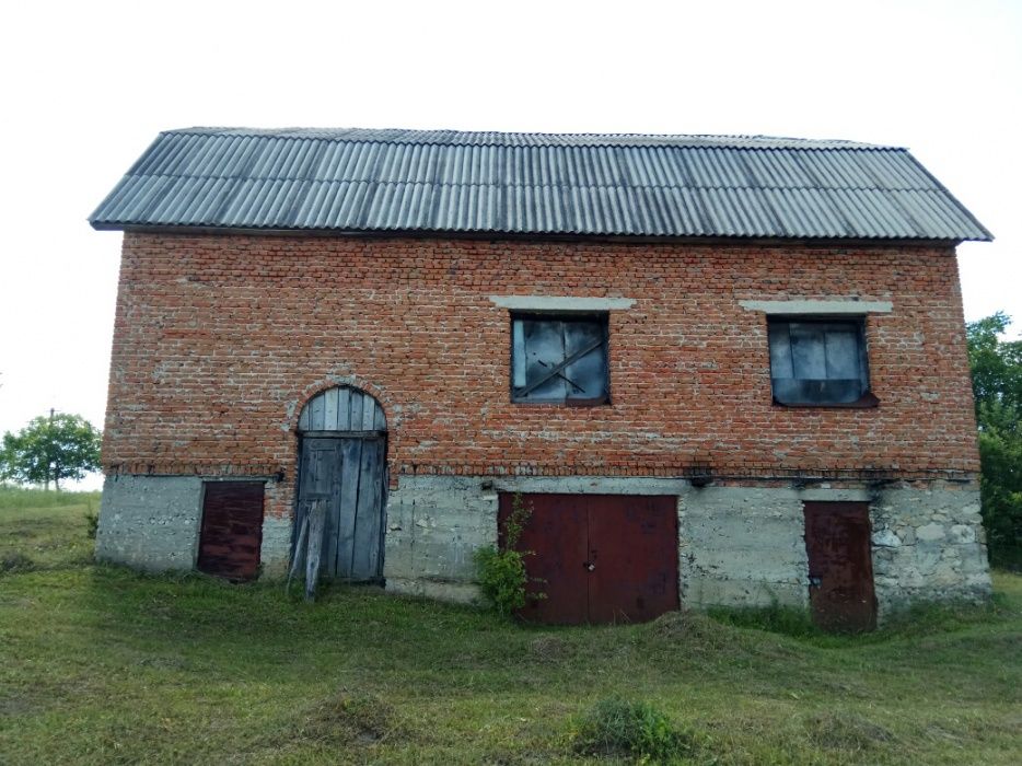 Будинок та земельна ділянка, с. Накваша, Львівська обл