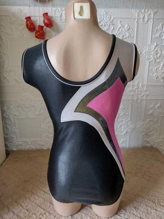 Купальник для танцев и художественной гимнастики