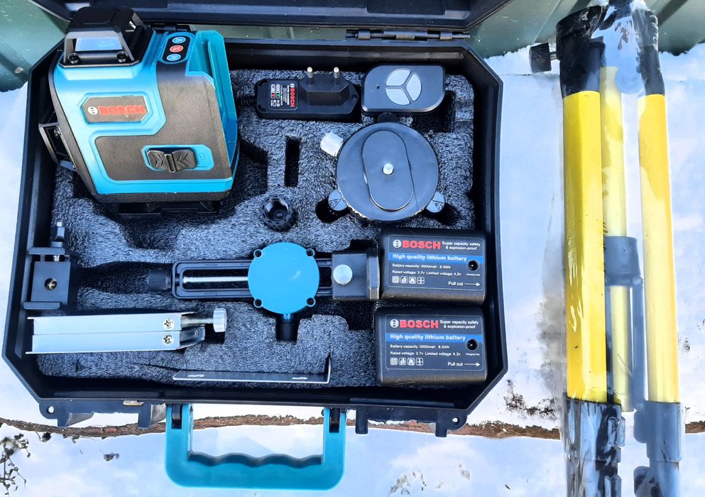 Лазерний рівень фірми Bosch