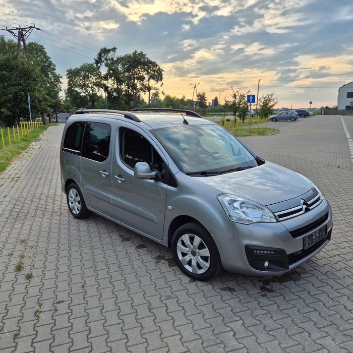 Citroën Berlingo stan perfekcyjny niski przebieg idealny technicznie