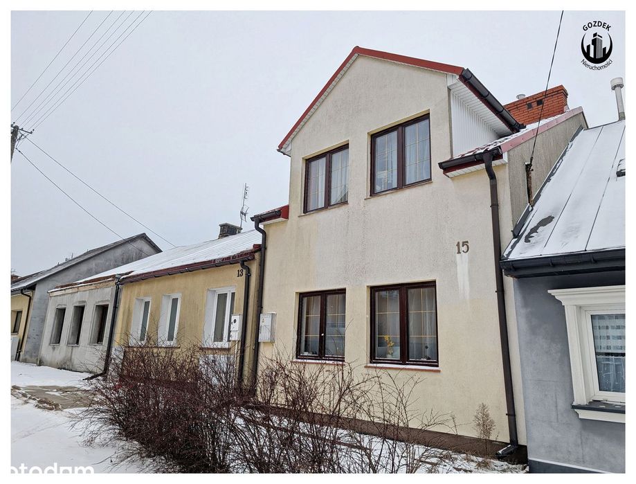 Dom z 2007r. w zabudowie szeregowej w Końskowoli