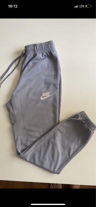 dresy błękitne nike