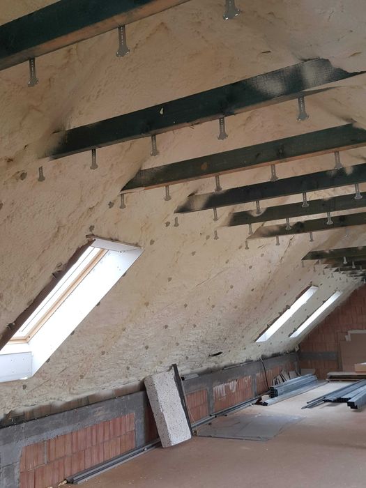 Pianą PUR Ocieplanie Ocieplenie Docieplanie Docieplenie Pianą Pianką