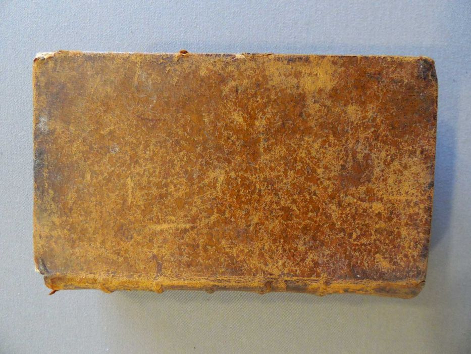 Livro Institutiones Theologiae Moralis - 1768