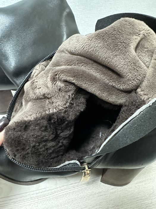 Зимові шкіряні чоботи