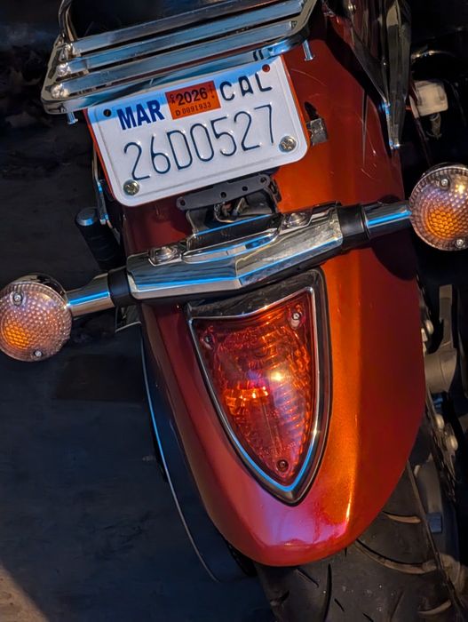 Продам мотоцикл  Yamaha XVS1300V , це в перший раз поїхав на  озеро   світязь. Супер.
