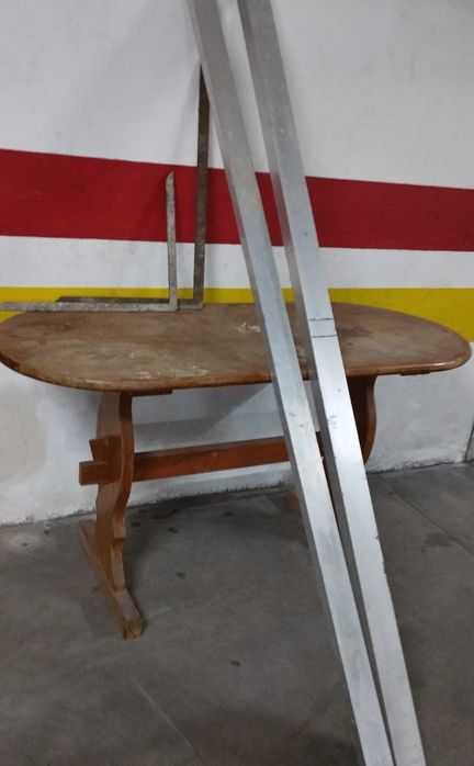 Construção Civil: Tocha maçarico gás, Régua, Esquadro, Nível, Serrote