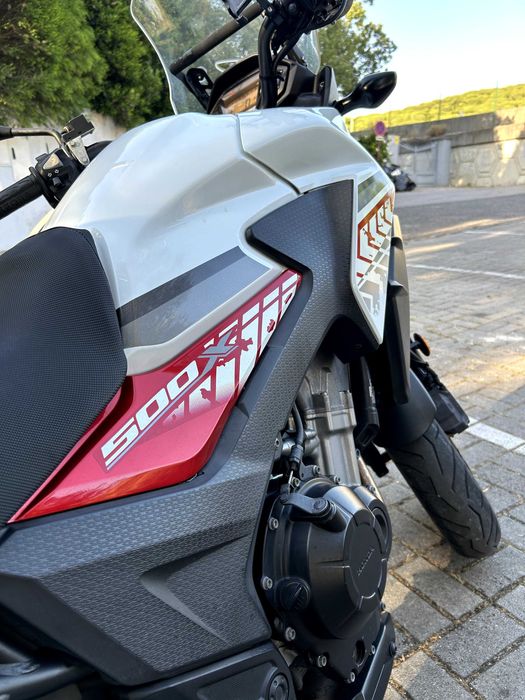 Motocicleta Honda CB500XA